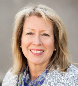 Carolyn Macleod